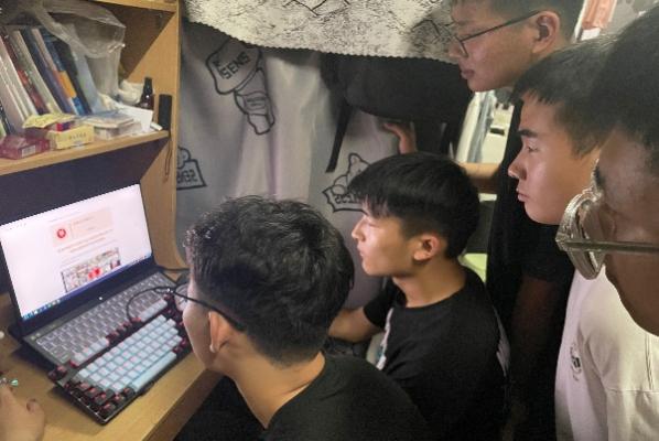 图片2.jpg 图片2.jpg