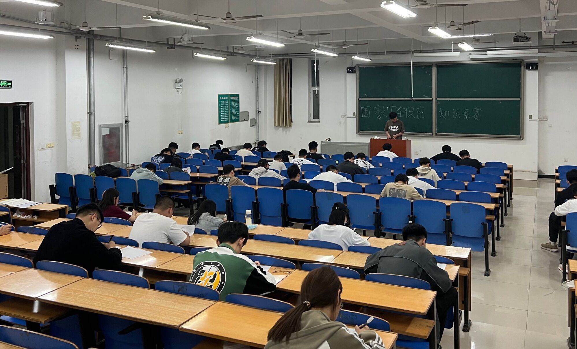 图片7.jpg 图片7.jpg