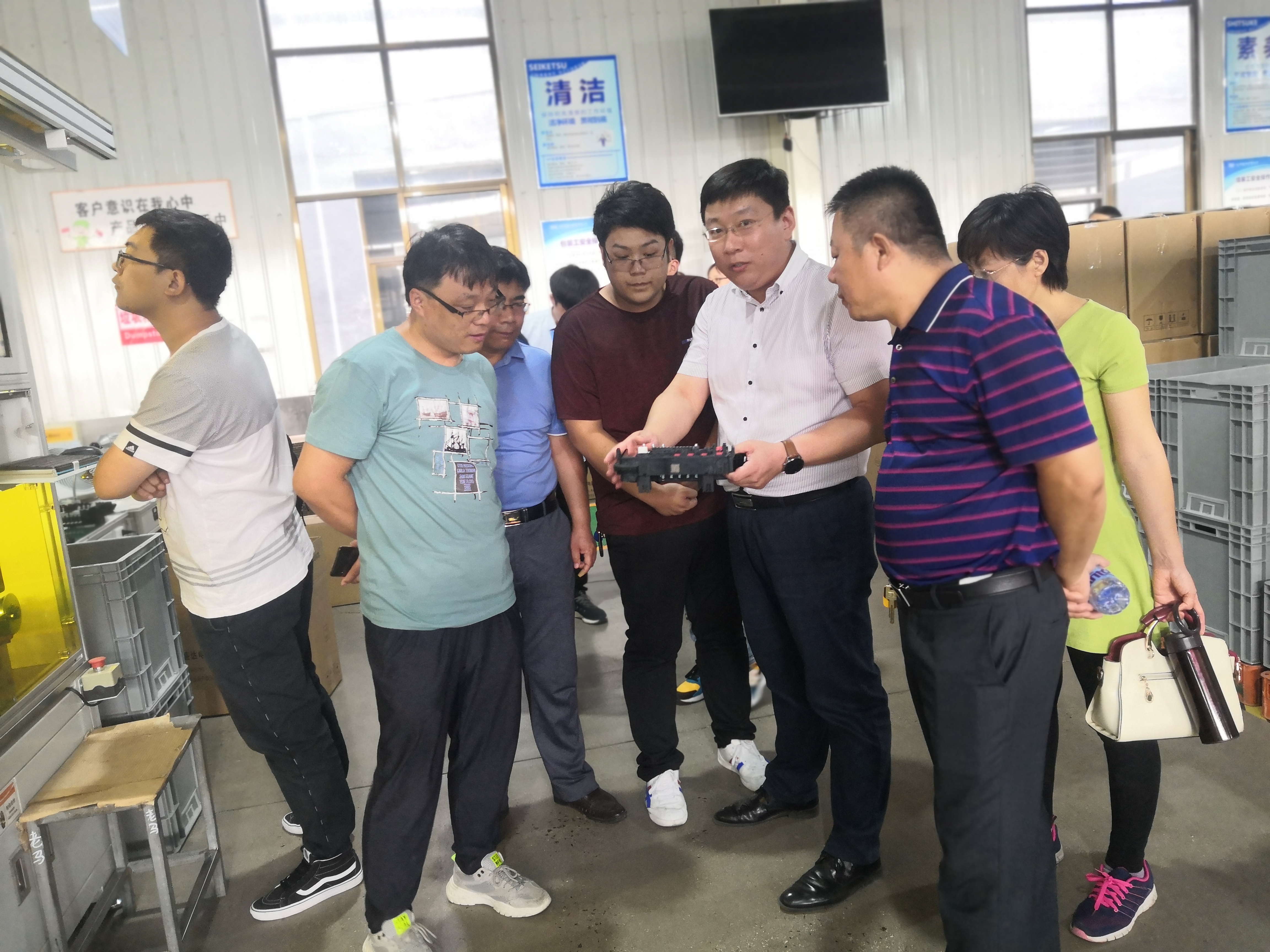 荣盛达3.jpg 荣盛达3.jpg