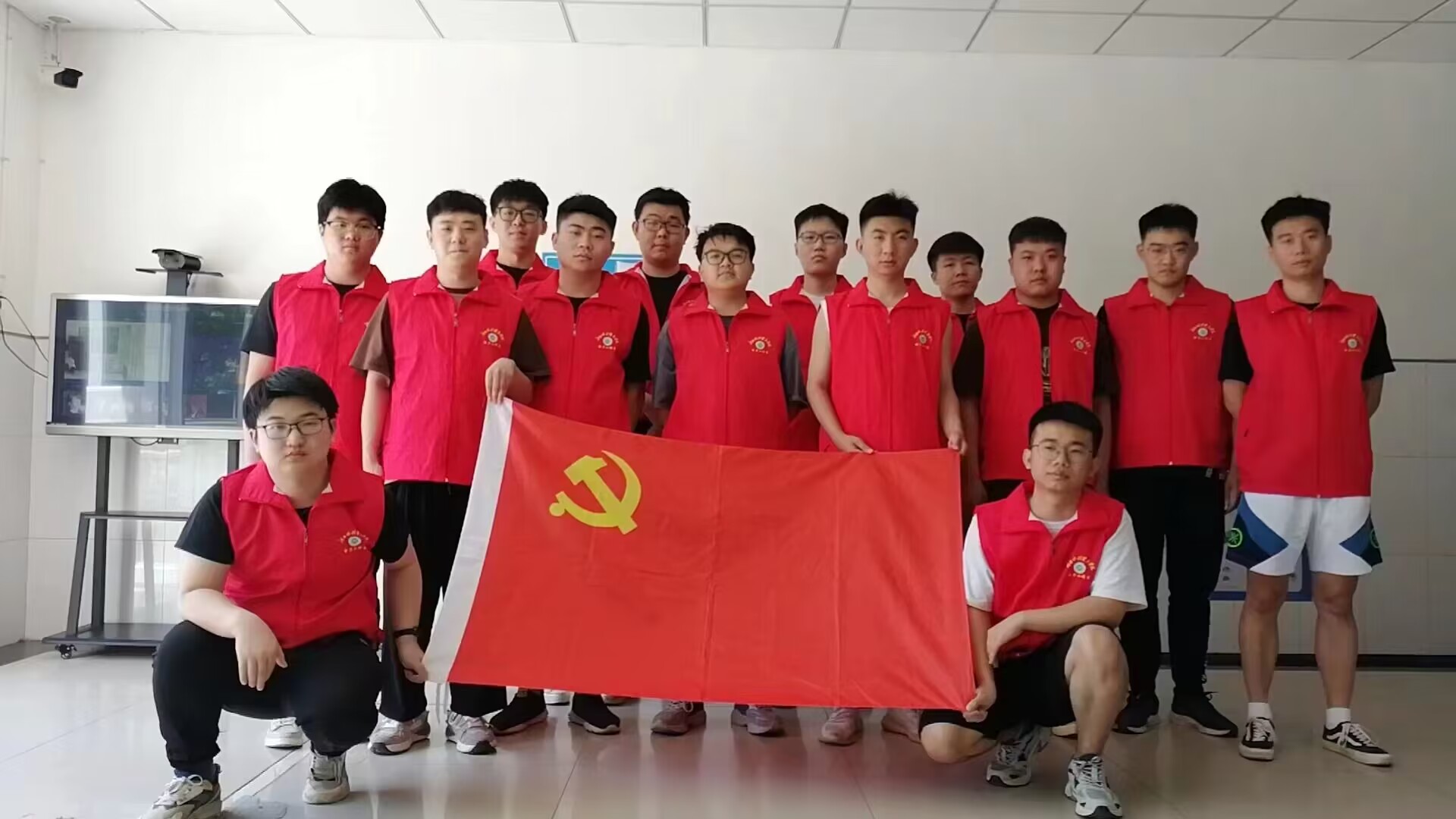 图片3.jpg 图片3.jpg