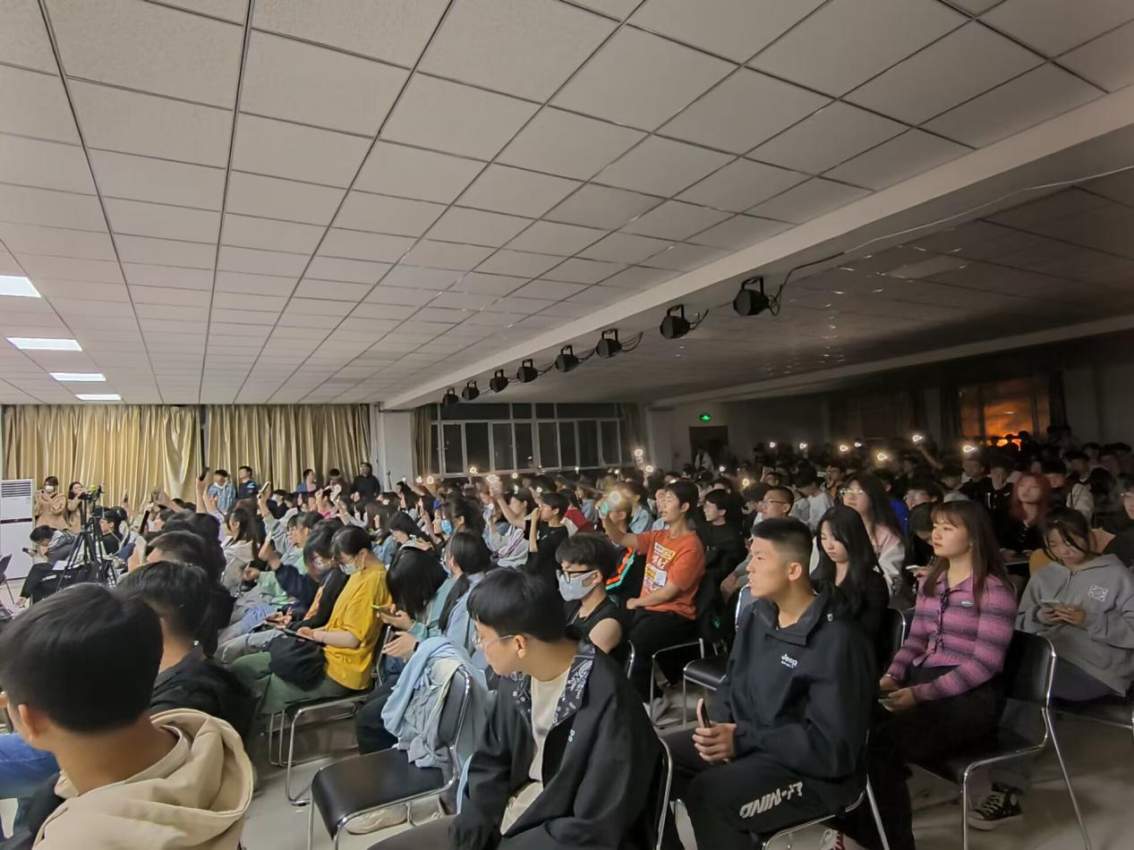 图片8.jpg 图片8.jpg